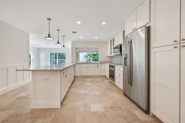Building Photo - 508 Devils Ln