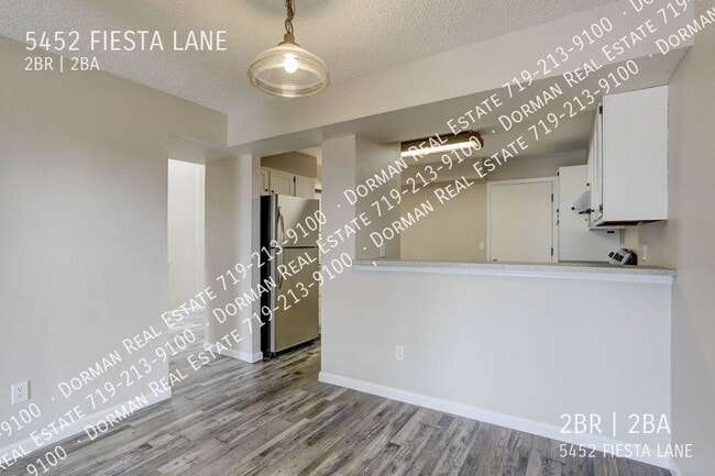 Building Photo - 5452 Fiesta Ln