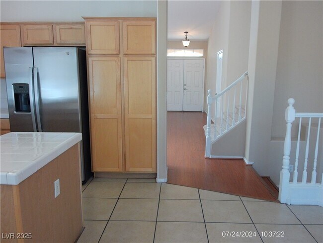 Building Photo - 5834 Farmhouse Ct