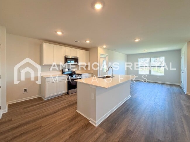 Building Photo - New Construction Home for Rent!