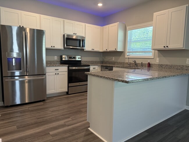Building Photo - 259 Enclave Wy