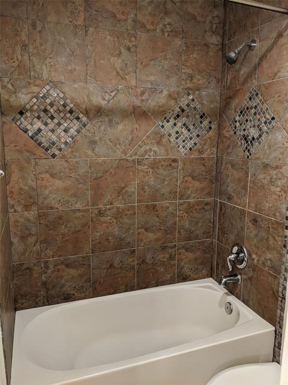 Building Photo - 16114 Charter Rock Dr