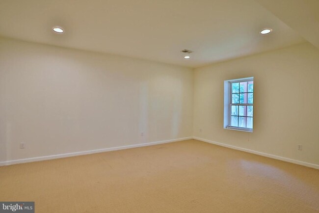 Building Photo - 13022 Tortoise Pl