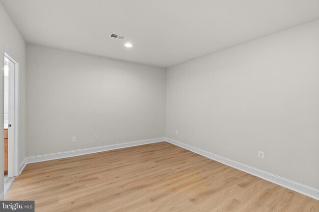 Building Photo - 9724 Centennial Meadows Ln