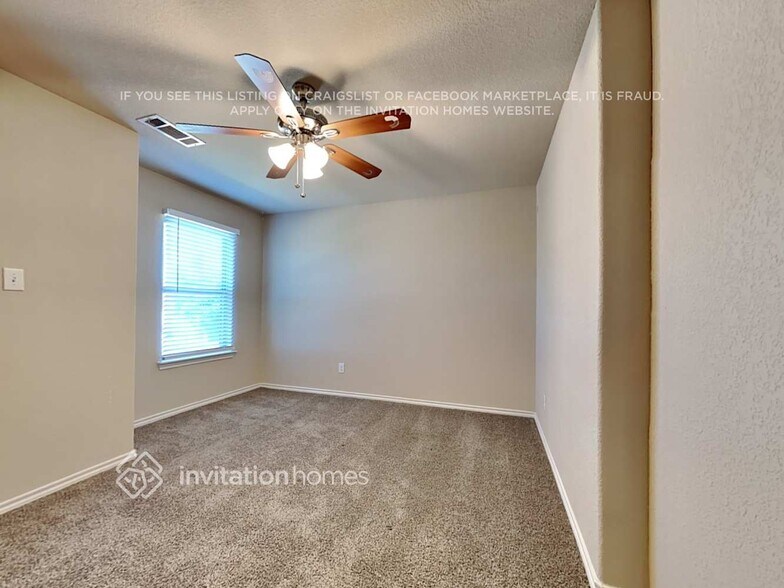 Building Photo - 1804 Wickham Dr