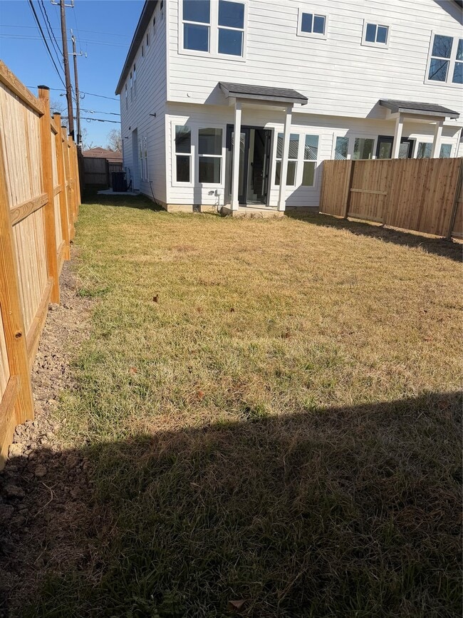 Building Photo - 6808 Ralston St