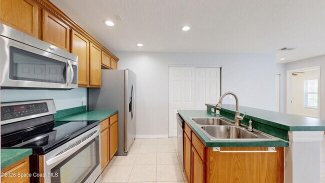 Building Photo - 234 Johnson Ave