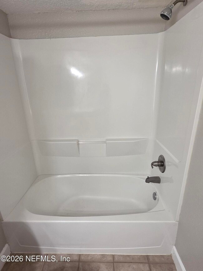 Building Photo - 1800 Park Ave