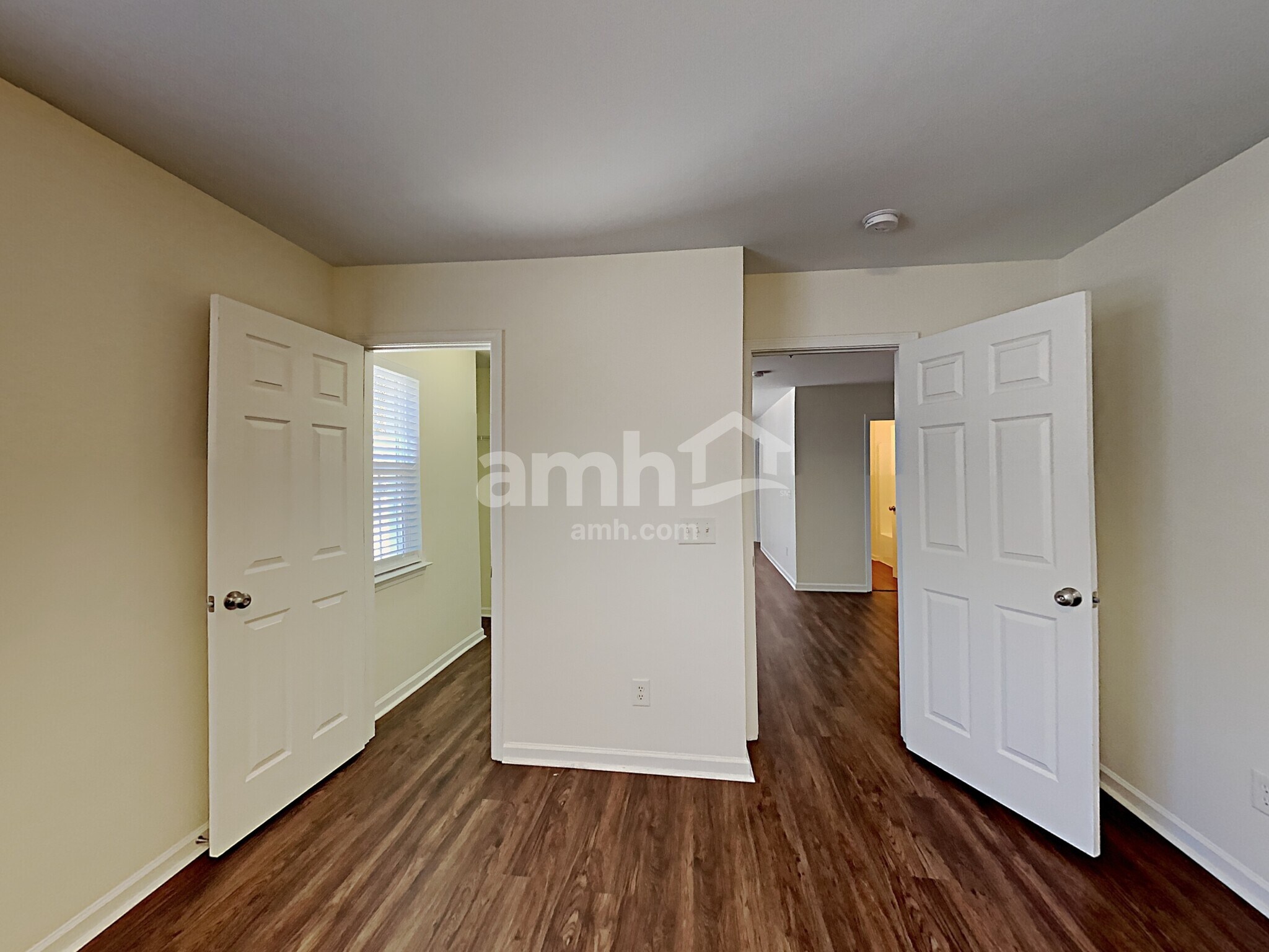 Building Photo - 9015 Goldfields Dr