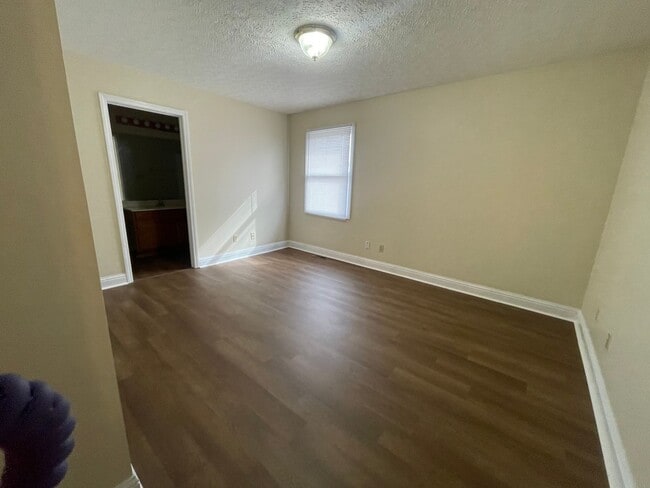 Building Photo - 3425 Legacy Run