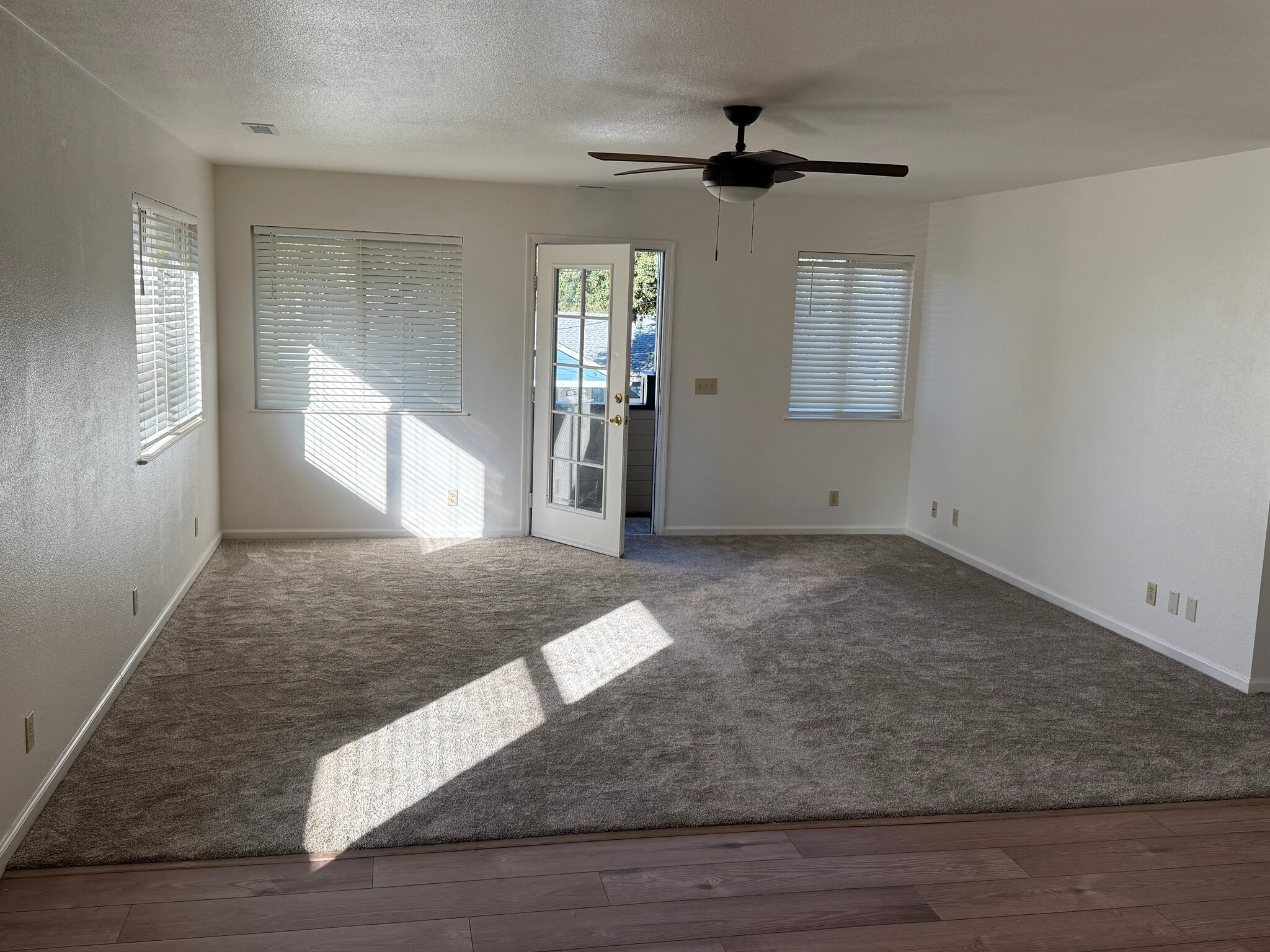 Building Photo - 1420 Slater Street