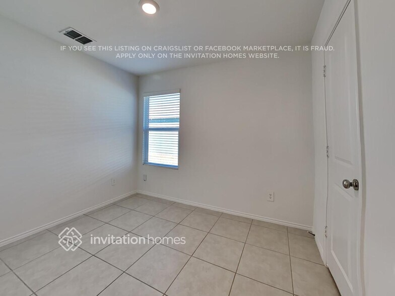 Building Photo - 3028 Wallace Wls Ct