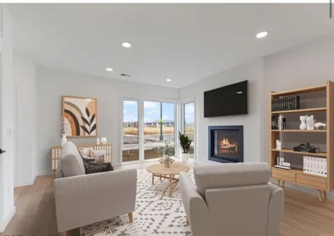 Building Photo - Single Family HOME with 3 Bedrooms 2 1/2 B...