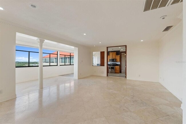 Building Photo - 2109 Bayshore Blvd