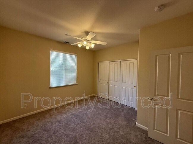 Building Photo - 2080 Picadilly Ct