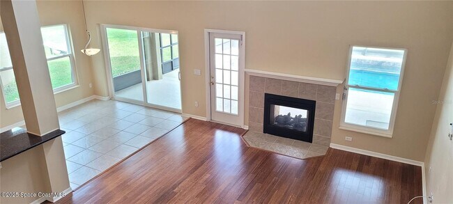 Building Photo - 1721 Saffron Plum Ln