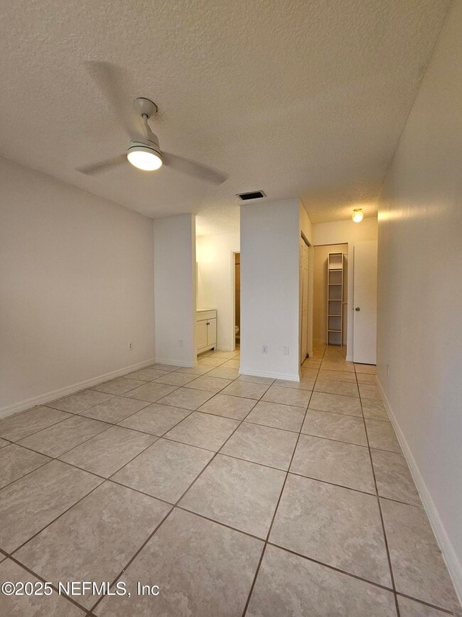 Building Photo - 1107 Sea Hawk Dr