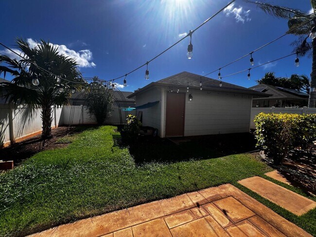 Building Photo - 3br/2.5 ba Single Family Home in Ocean Pointe