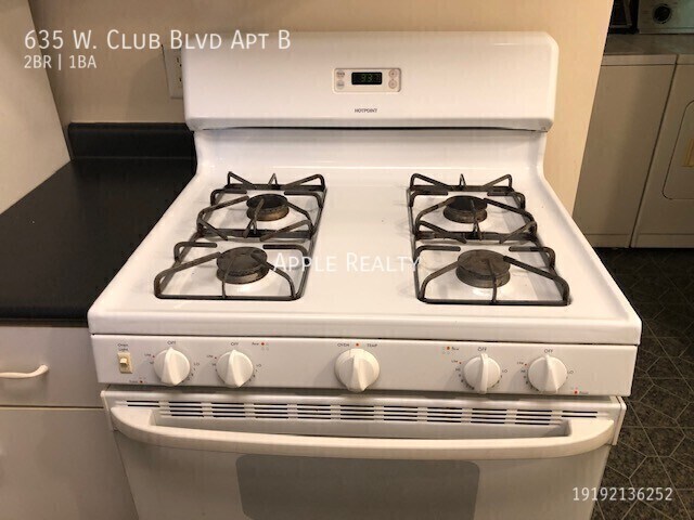 Building Photo - 635 W Club Blvd
