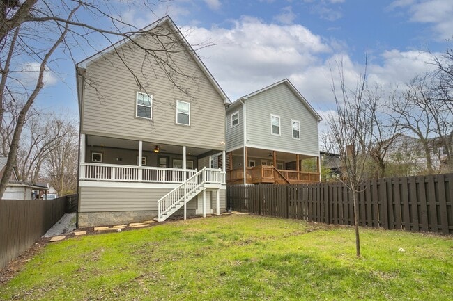 Building Photo - 1510B Dugger Dr
