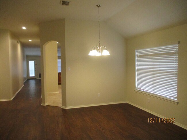 Building Photo - 5144 Waterview Ct