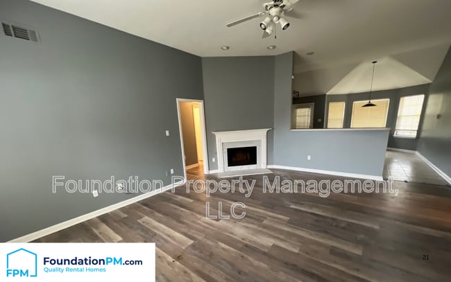 Building Photo - 5822 Morning Flower Cove