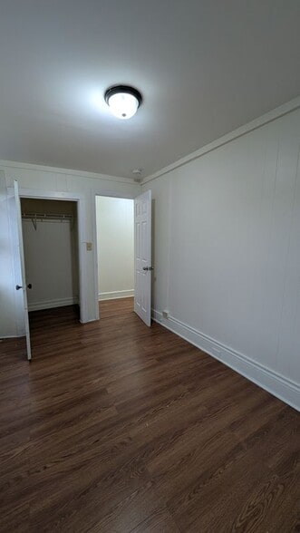 Building Photo - 20 1/2 Rock St