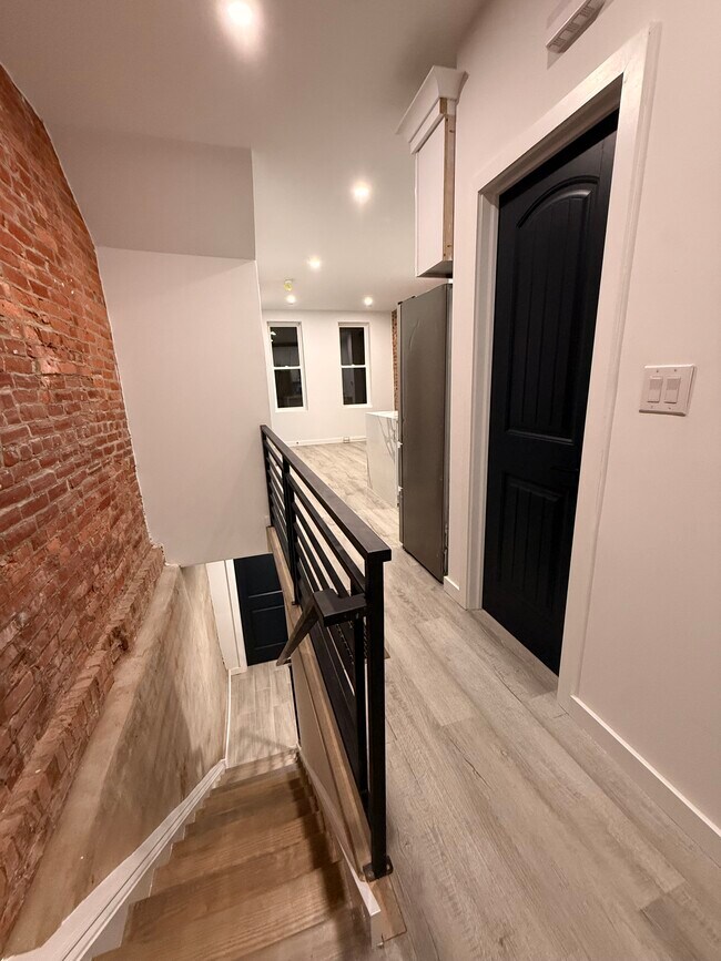 Building Photo - 3340 Potter St