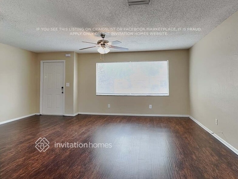 Building Photo - 1752 Thames St