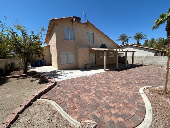 Building Photo - 2514 Quail Canyon Ave