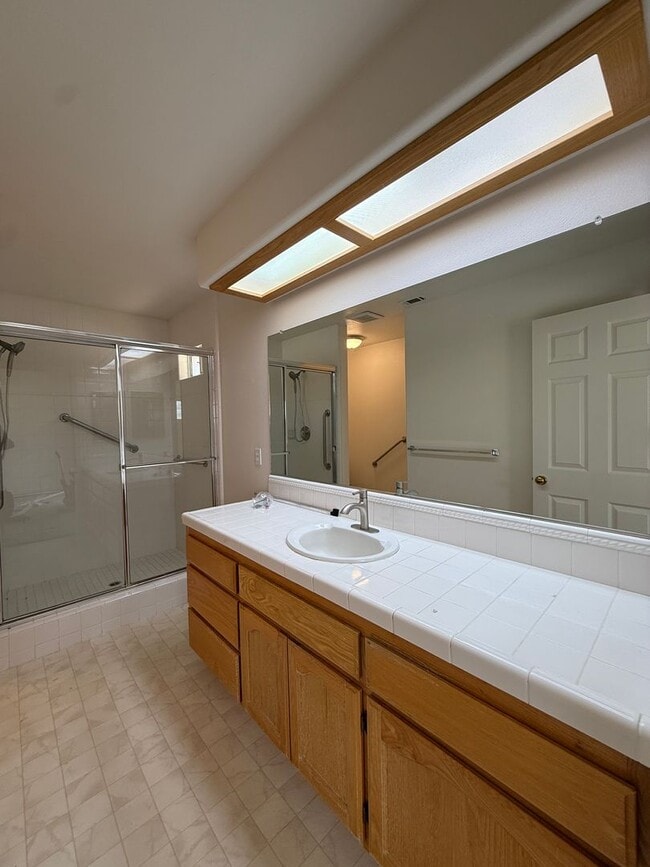 Building Photo - Orcutt Single Story Home with RV Access