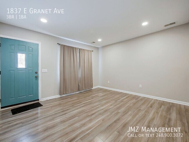 Building Photo - 1837 E Granet Ave