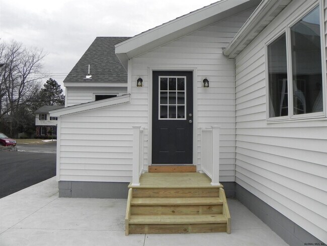 Building Photo - 53 Tremont St