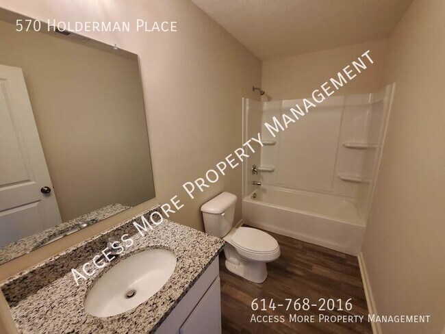Building Photo - TERRIFIC FOUR BEDROOM 3 BATH HOME  - NEW L...