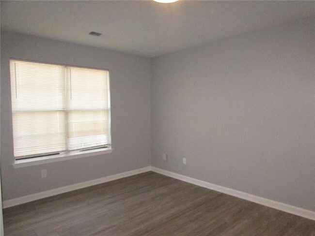 Building Photo - 4032 Settlers Hill Way