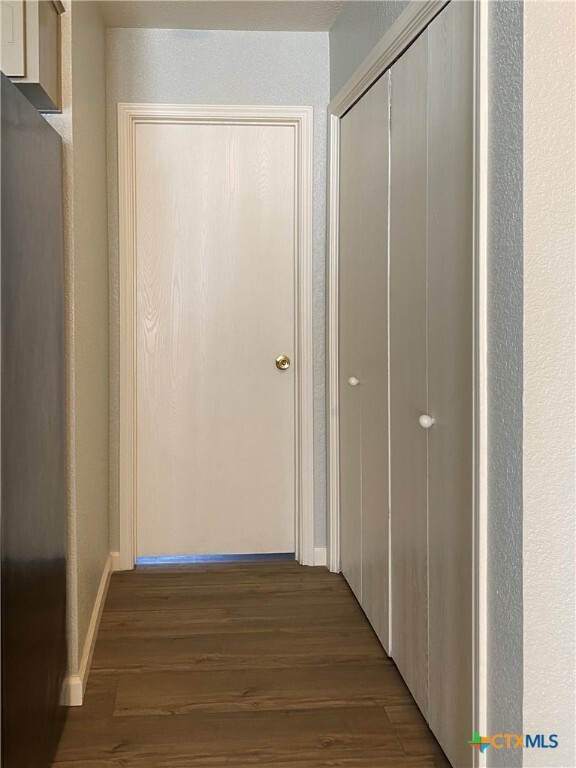 Building Photo - 4409 Jeff Scott Dr