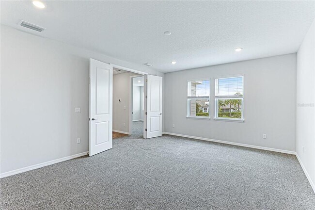 Building Photo - 8440 Skye Rnch Blvd