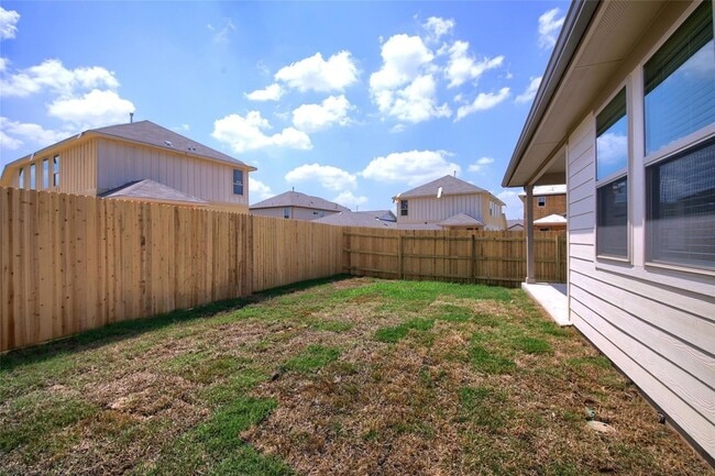 Building Photo - 133 Mayney Ln.