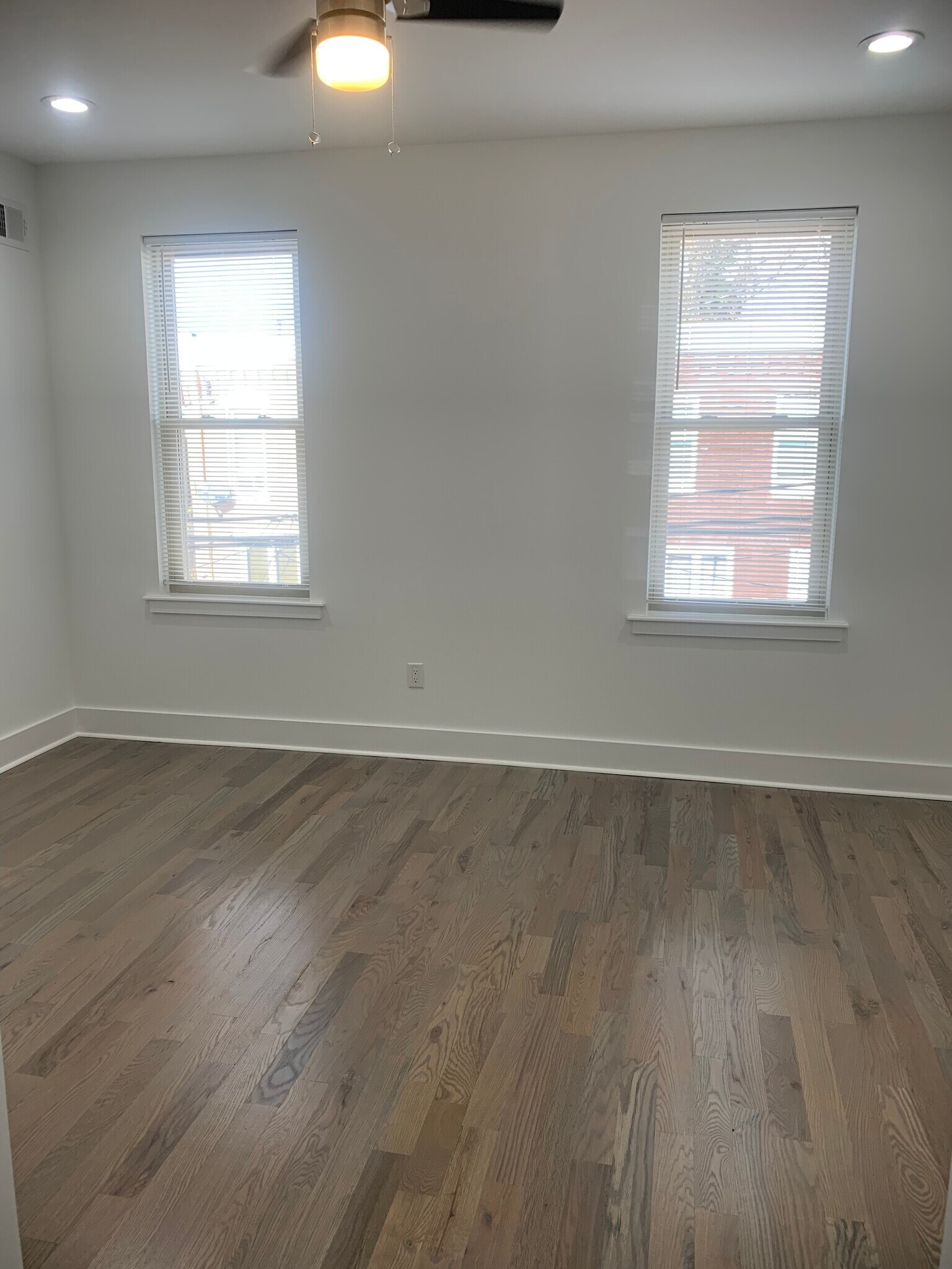 Building Photo - 2532 W Montgomery Ave