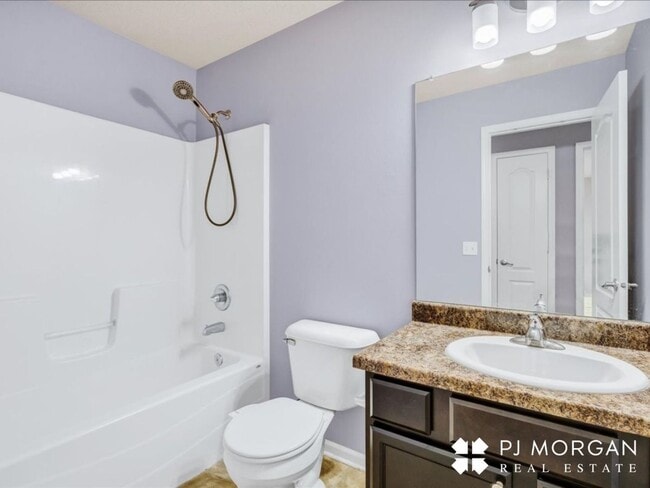 Building Photo - Cozy 3-Bedroom, 2-Bathroom Home! OPEN HOUSE, Wednesday 5/13/2026 4-5pm