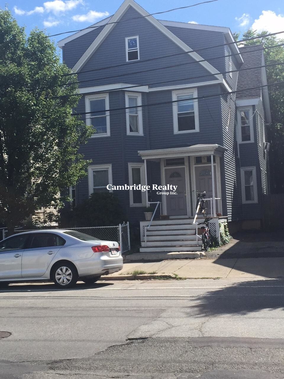 Building Photo - 54 Beacon St