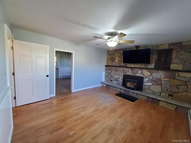 Building Photo - 8 O Sullivan Ln