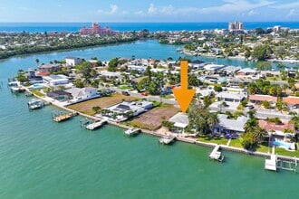 Building Photo - 3536 Belle Vista Dr E