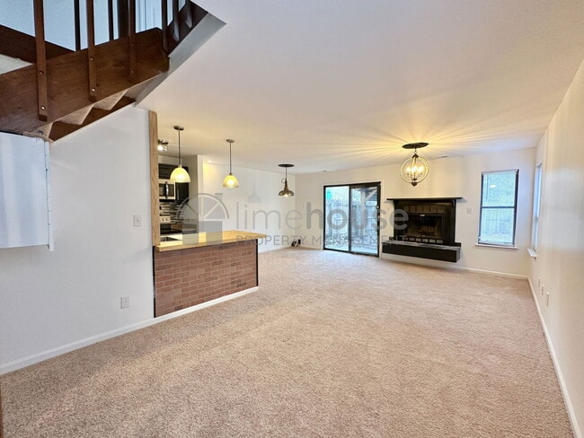 Building Photo - 4611 Fern Oak Ct.