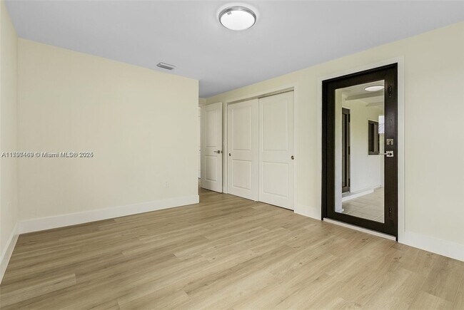 Building Photo - 11390 Heidi Lee Ln