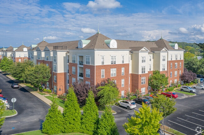 Building Photo - University Edge Apartments