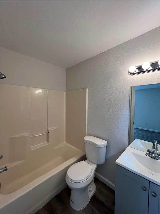 Building Photo - 312 Carissa Dr