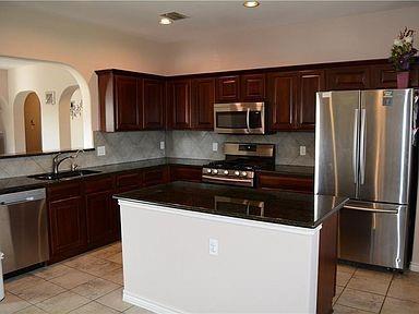 Building Photo - 2672 Calmwater Dr