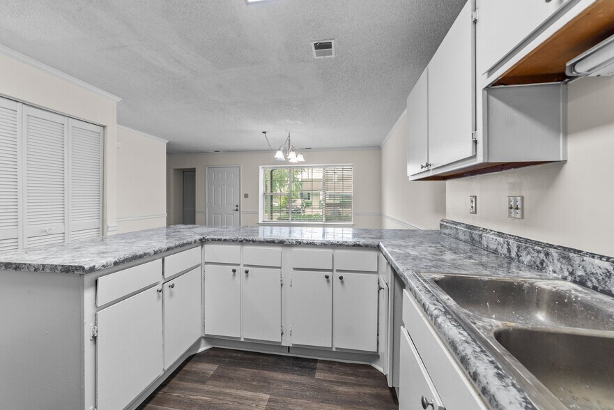 Rosewood at Colony Square Apartments 1000 Colony Sq Rocky Mount NC