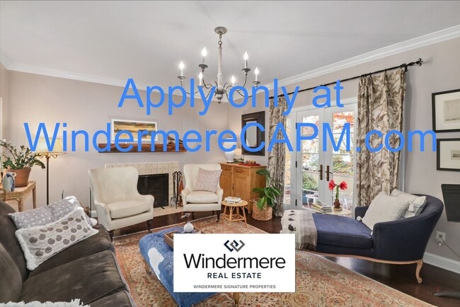 Building Photo - Stunning 5 Bed/3 Bath Home in Highly Desirable Fab Forties of East Sacramento!